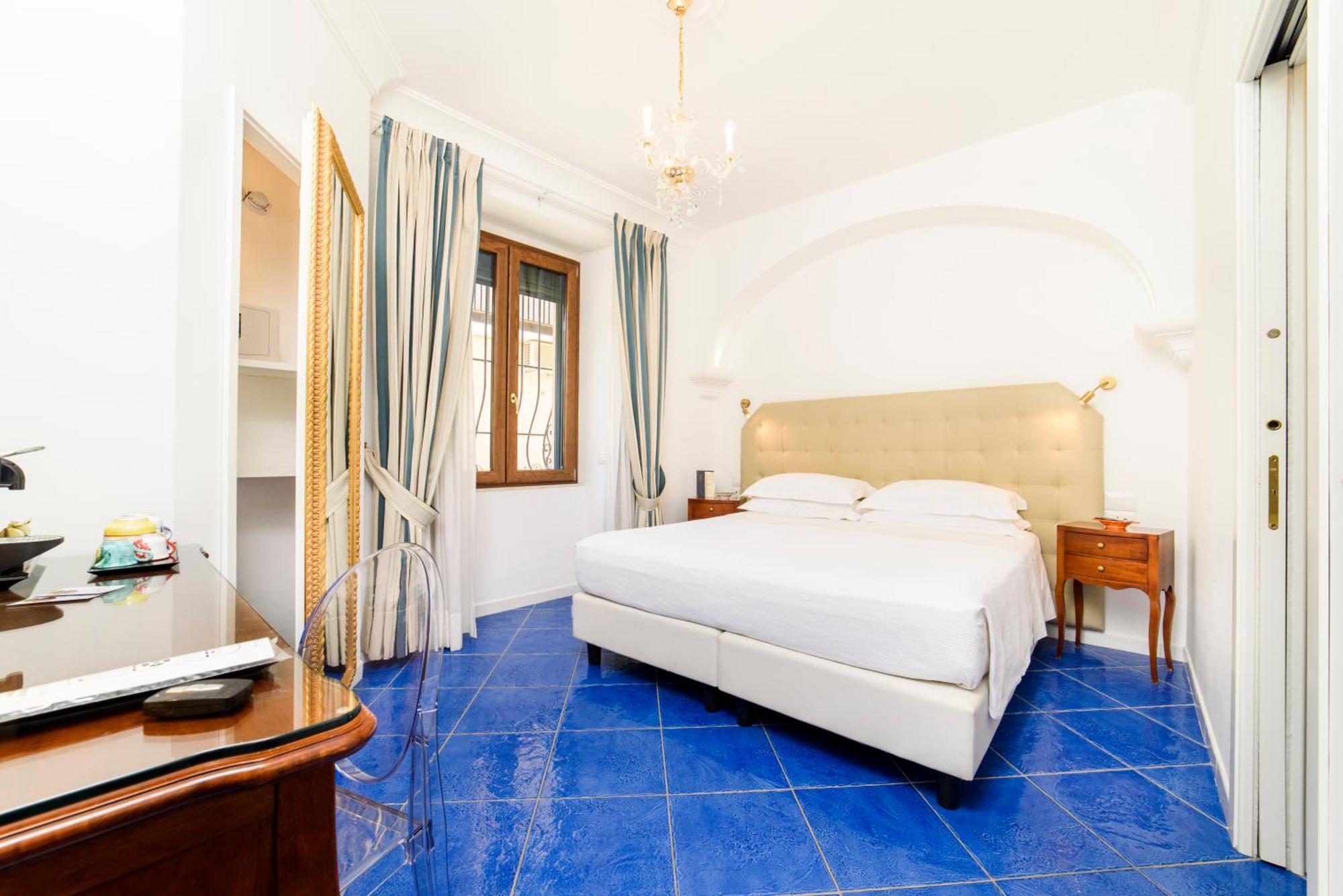 Hotel La Casa Di Paolo Casa Di Charme Marina di Camerota Exterior foto